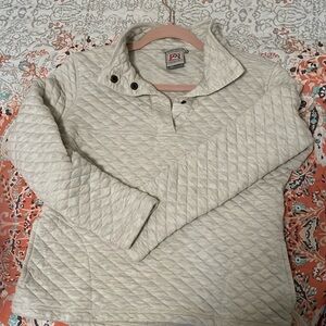 Avalanche pull over jacket